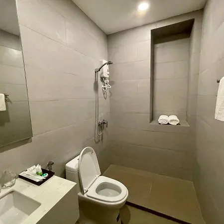 Ss Hotel & Residence Sihanoukville Exterior photo