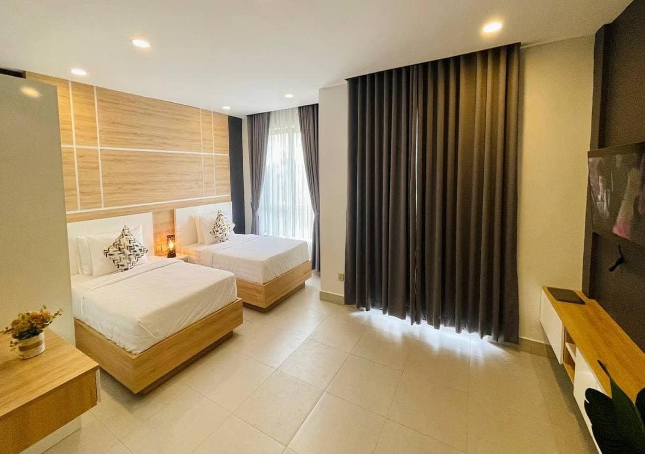 Ss & Hotel 4*